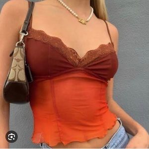 Iamgia crop cami ombré top